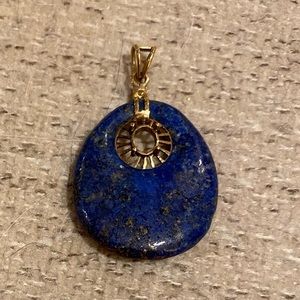 Lapis pendant set in 14k